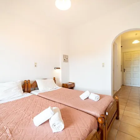 Arianna Ground Floor 1 Apartment *